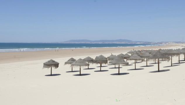 Lovely Lisboa Costa da Caparica seaview apartment Esterno foto